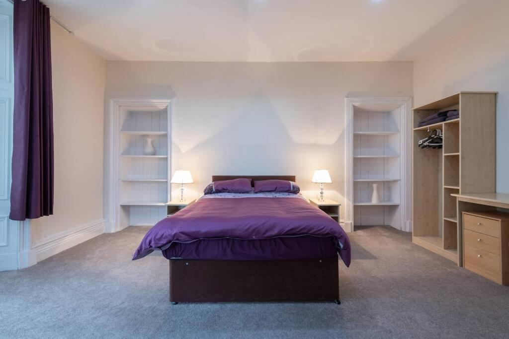 Castlebank House Flats, ディングウォール エクステリア 写真