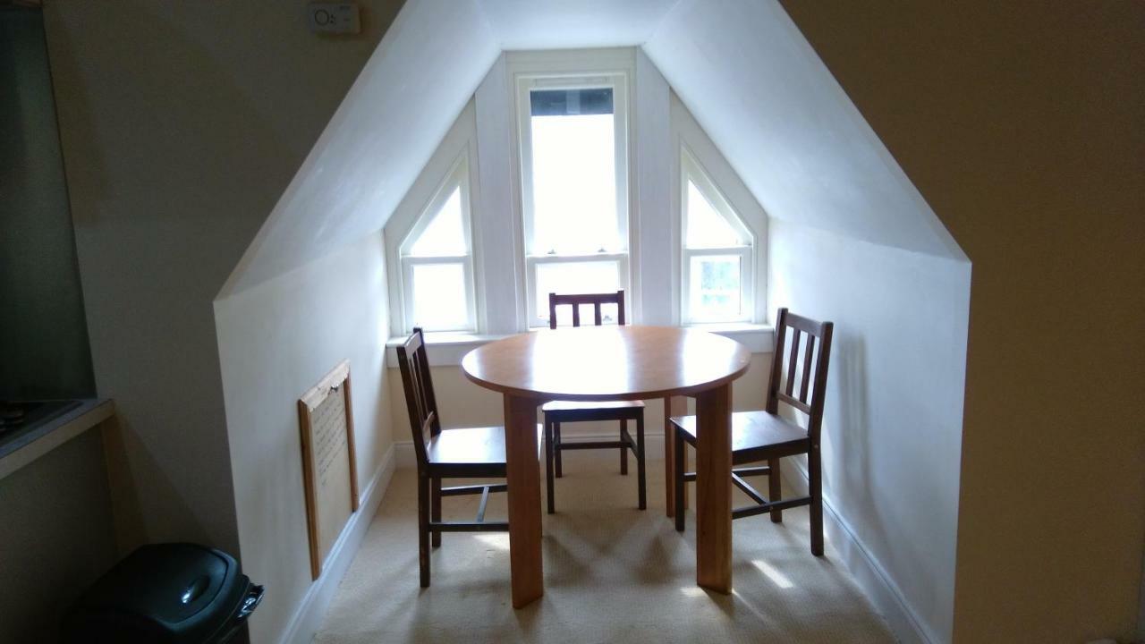 Castlebank House Flats, ディングウォール エクステリア 写真